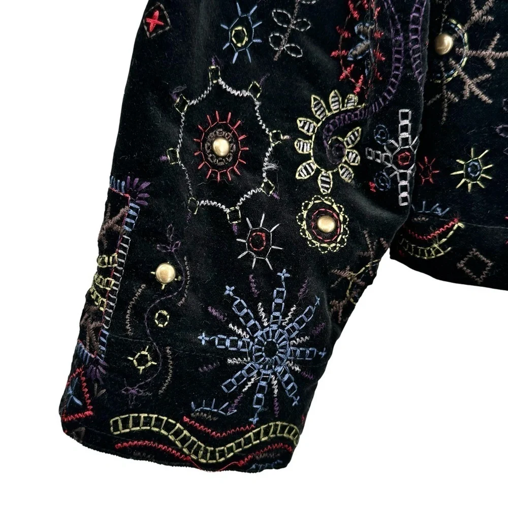 Chico's Statement Jacket Black Velour Colorful Embroidery Studded Boxy | 1 8/10 - Picture 5 of 11